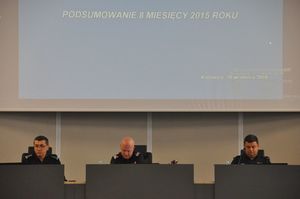 Na zdjęciu widać policjantów uczestniczących w naradzie kadry kierowniczej śląskiej policji. zdj. 6