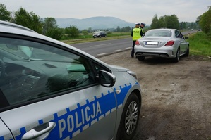 Policjanci z Katowic oraz z Cieszyna podczas wojewódzkich działań &quot;Prędkość&quot;