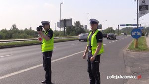 Policjanci w trakcie działań Bezpieczny Weekend