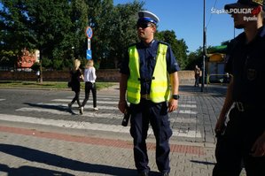Śląscy policjanci podczas prowadzonych działań &quot;Bezpieczna droga do szkoły&quot;