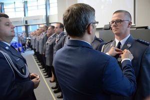 Wręczenie medali w Komendzie Wojewódzkiej Policji w Katowicach