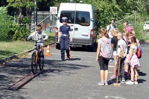Wizyta dzieci w Komendzie Wojewódzkiej Policji w Katowicach, 30.08.2017 r.