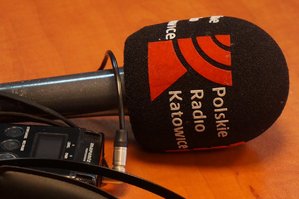 Mikrofon z logo Radio Katowice