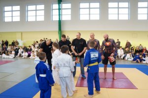 Mikołajkowy turniej judo z będzińskimi policjantami