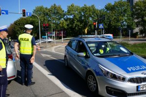 Policjanci zabezpieczający Silesia Marathon
