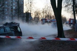 Zdarzenie drogowe w Częstochowie. Rozszczelnił się zbiornik z ciekłym azotem