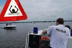Policyjny patrol wodny