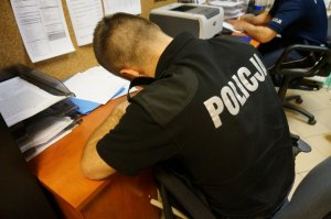 Kursanci Szkoły Policji w Katowicach w trakcie praktyk na KMP Tychy