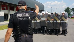 Tyscy policjanci ćwiczyli na Stadionie Miejskim