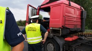 Zabrzańscy policjanci podczas obsługi śmiertelnego wypadku na zabrzańskim odcinku DTŚ