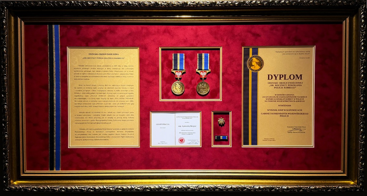 odznaka okolicznościowa w tablo