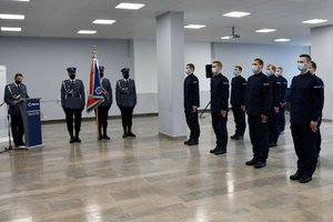 Policjanci ślubujący na Sztandar Komendy Wojewódzkiej Policji w Katowicach