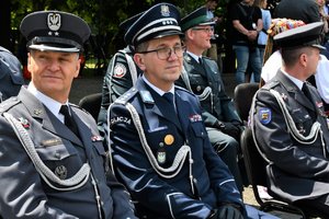 Komendant Wojewódzki Policji w Katowicach oraz przedstawiciele kierownictwa z innych formacji mundurowych.