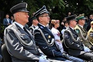 Komendant Wojewódzki Policji w Katowicach oraz przedstawiciele kierownictwa z innych formacji mundurowych.