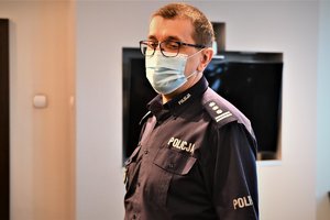 Komendant Wojewódzki Policji w Katowcach.