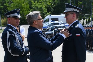Komendant Wojewódzki Policji w Katowicach otrzymuje wyróżnienie od Wojewody Śląskiego