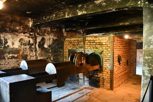 piec - komora w obozie Auschwitz