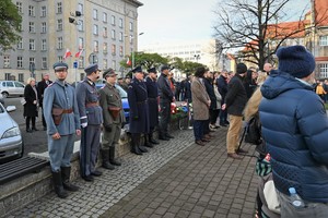 Mieszkańcy Katowic podczas uroczystości