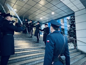 na zdjęciu pożegnanie Komendanta Wojewódzkiego Policji w Katowicach nadinspektora Romana Rabsztyna