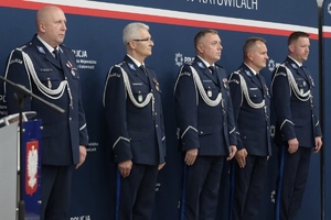 Na zdjęciu Zastępca Komendanta Głównego Policji oraz Kierownictwo śląskiego garnizonu Policji
