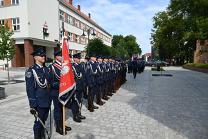 Na zdjęciu policjanci kompanii honorowej