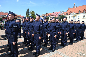 Na zdjęciu policjanci biorący udział w obchodach