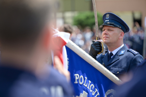 Na zdjęciu policjant kompanii honorowej