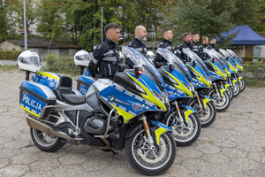 Policjanci Motocyklowej Asysty Honorowej