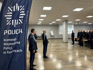 Na zdjęciu policjanci podczas zakończenia 2 edycji kursu aspiranckiego.