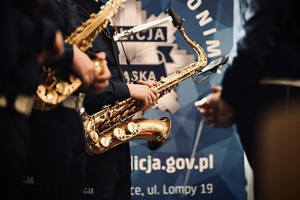 instrument muzyczny z nutami