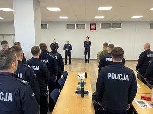 policjanci zaczynający kurs