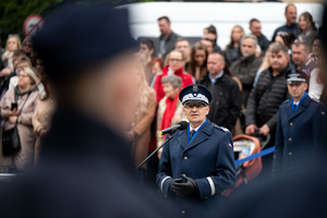 Na zdjęciu przemawiający Komendant Wojewódzki Policji w Katowicach