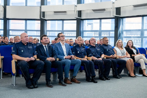 Na kolorowym zdjęciu widoczny przebieg zawodów Dzielnicowy Roku 2025