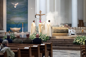 zdjęcie ukazujące przebieg mszy świętej