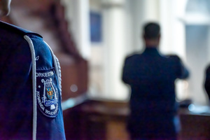 zdjęcie ukazujące naszywki orkiestry policyjnej