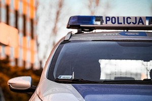 Zdjęcie policyjnego radiowozu