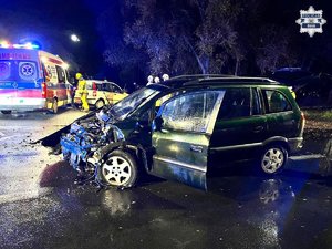 zdjęcie przedstawia miejsce wypadku drogowego