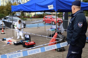 Zdjęcie policjantów w trakcie zawodów