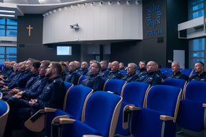 policjanci podczas narady kierownictwa wydziałów ruchu drogowego