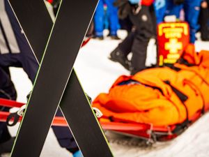 Na zdjęciu ratownicy Górskiego Ochotniczego Pogotowia Ratunkowego podczas pokazu