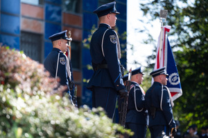 Na zdjęciu policjanci kampanii honorowej