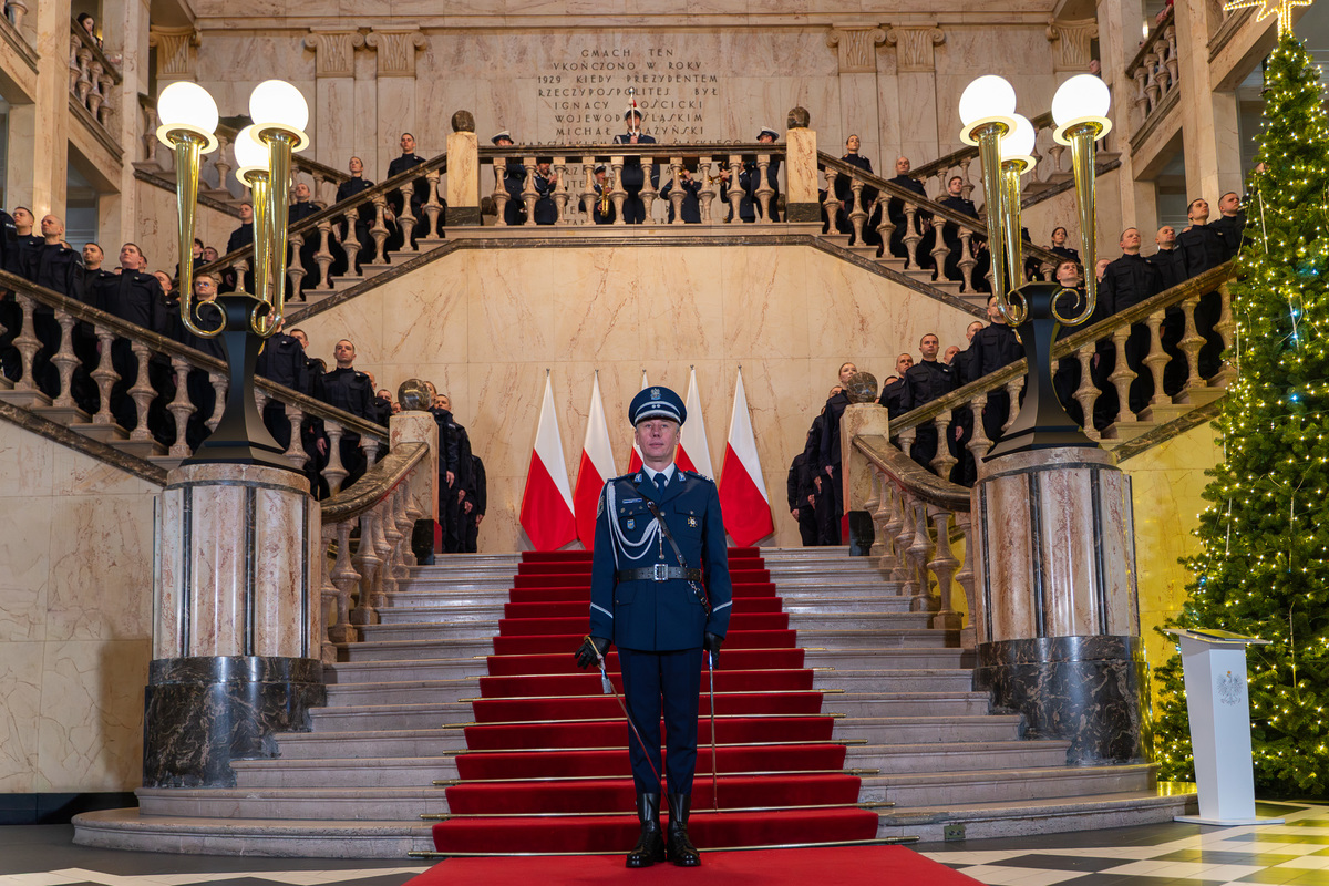 Uroczyste ślubowanie nowo przyjętych policjantów w województwie śląskim