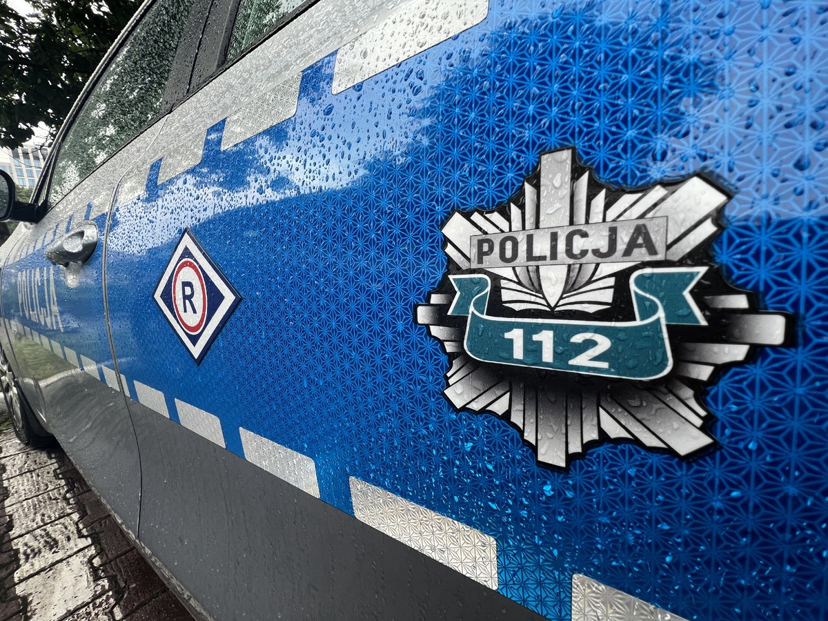Mężczyzna poszukiwany przez Interpol w rękach policjantów z gliwickiej autostradówki