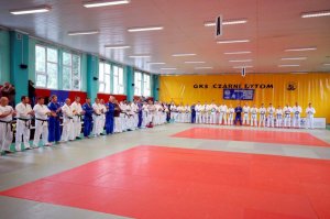 Judoka w policyjnym mundurze