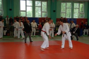 Judoka w policyjnym mundurze