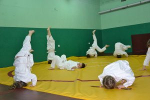 Judoka w policyjnym mundurze