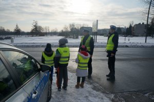 Policjanci i dzieci