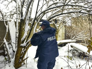 Na zdjęciu widzimy dzielnicową