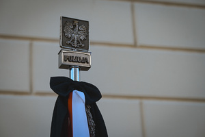 Na zdjęciu widzimy ceremonię pogrzebu Komendanta Powiatowego Policji w Bieruniu młodszego inspektora Dariusza Waligóry