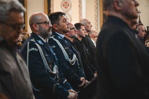 Na zdjęciu widzimy ceremonię pogrzebu Komendanta Powiatowego Policji w Bieruniu młodszego inspektora Dariusza Waligóry